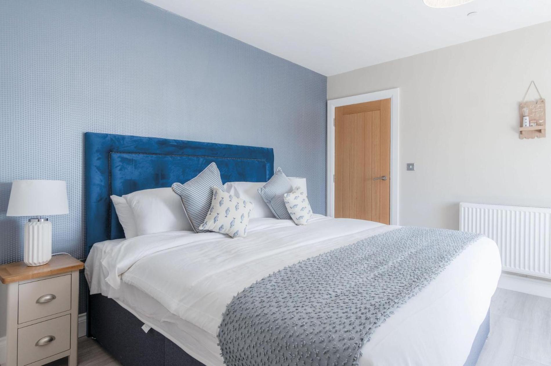 Haven View - 2 Bedroom Apartment - Milford Haven Exterior photo