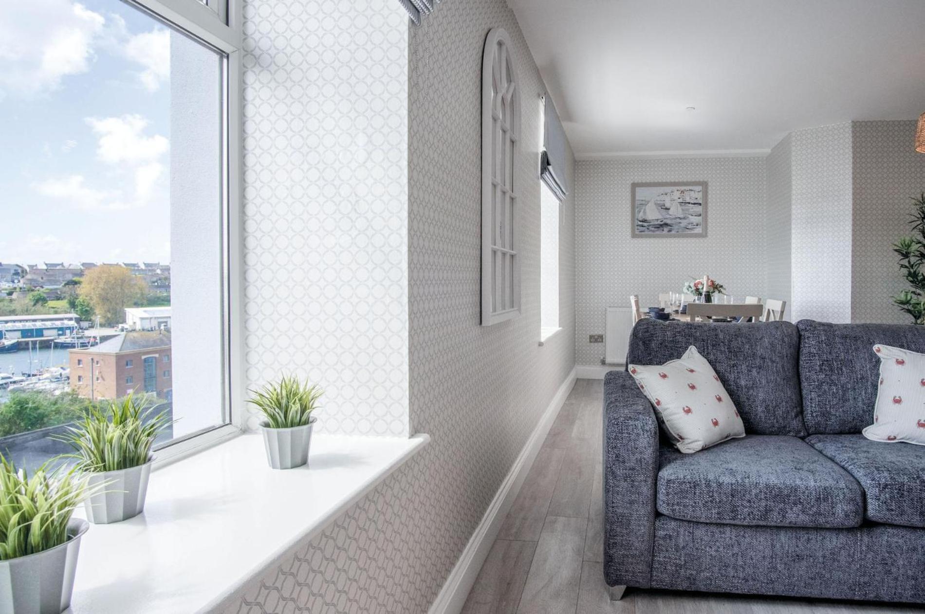 Haven View - 2 Bedroom Apartment - Milford Haven Exterior photo